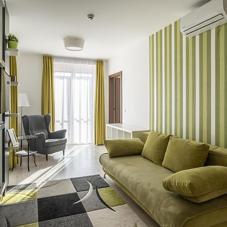Aranymandula Apartmanok Balatonakali Exterior photo