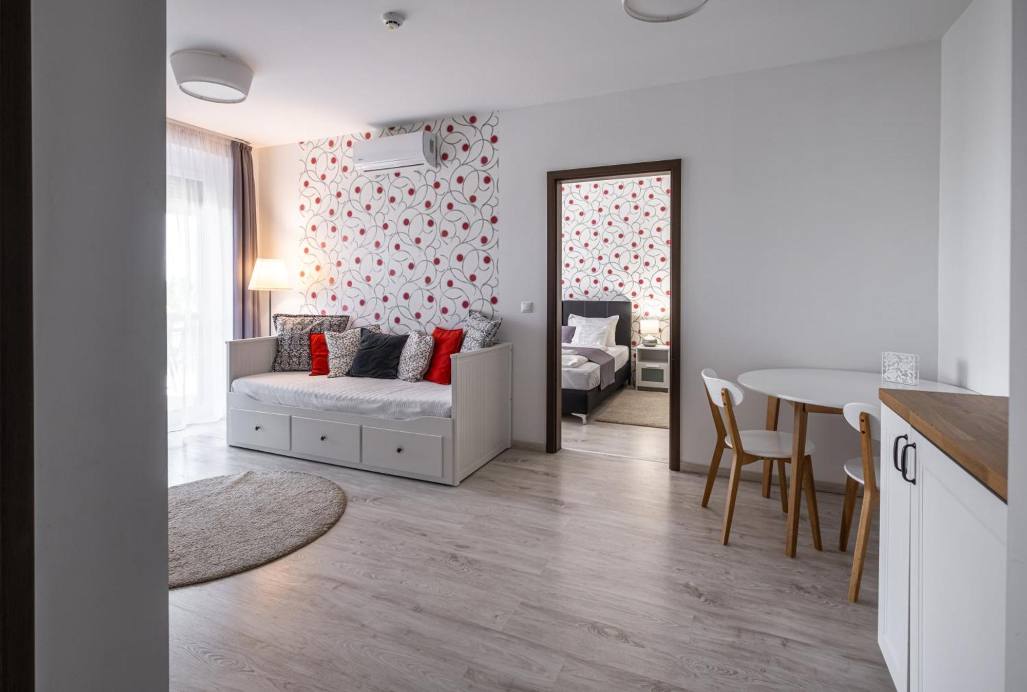 Aranymandula Apartmanok Balatonakali Exterior photo